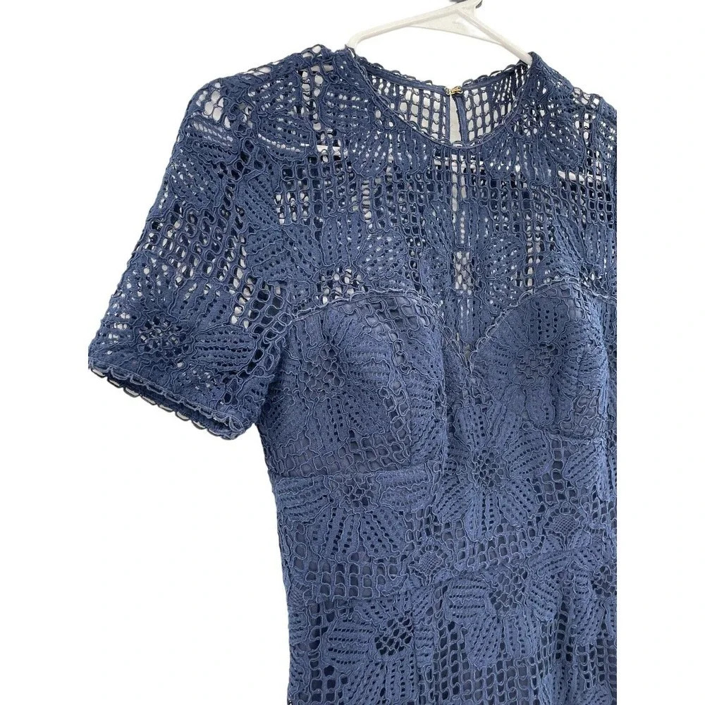 Trina Turk Women's Navy Blue Lace Sheath Dress Short Sleeve Back Zip Size 2 - Picture 8 of 13